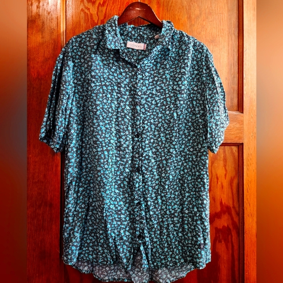 Shirt sleeve button down - Picture 1 of 4